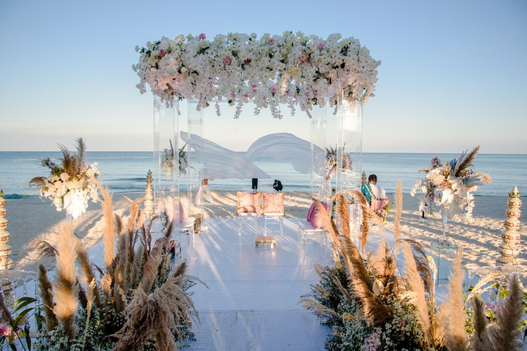 Tiệc cưới siêu lãng mạn tại Bãi Kem - JW Marriott Phú Quốc